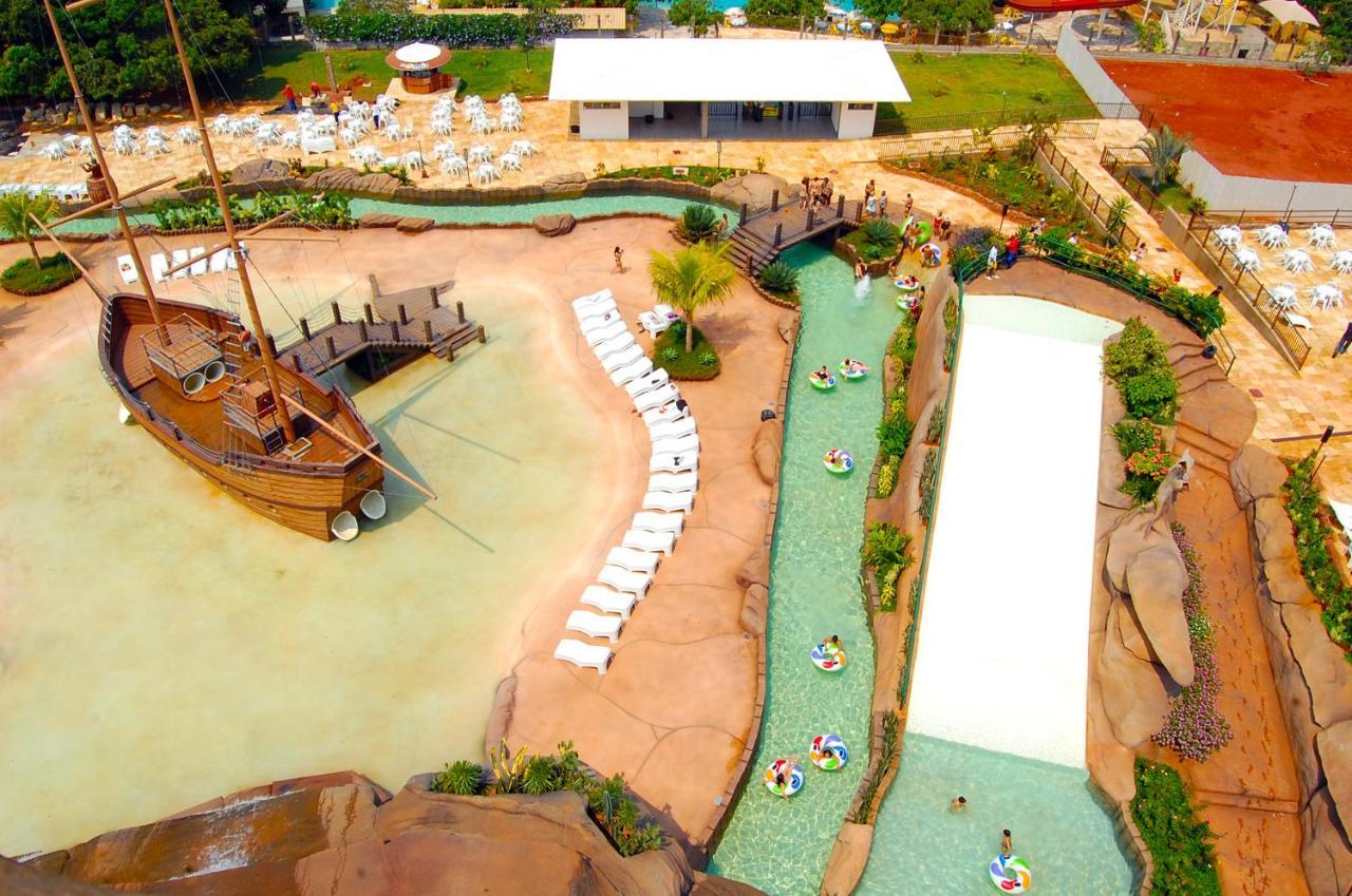 קאלדס נובאס Villas Diroma Com Um Dia No Acqua Park, Splash E Slide מראה חיצוני תמונה