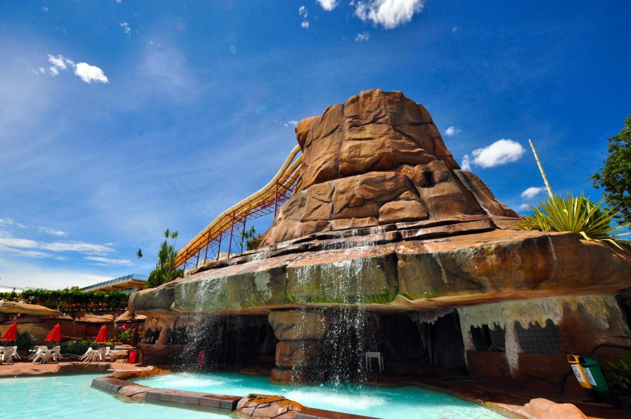 קאלדס נובאס Villas Diroma Com Um Dia No Acqua Park, Splash E Slide מראה חיצוני תמונה