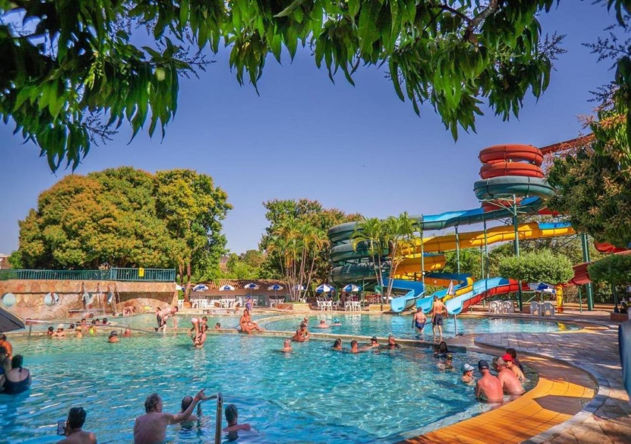 קאלדס נובאס Villas Diroma Com Um Dia No Acqua Park, Splash E Slide מראה חיצוני תמונה