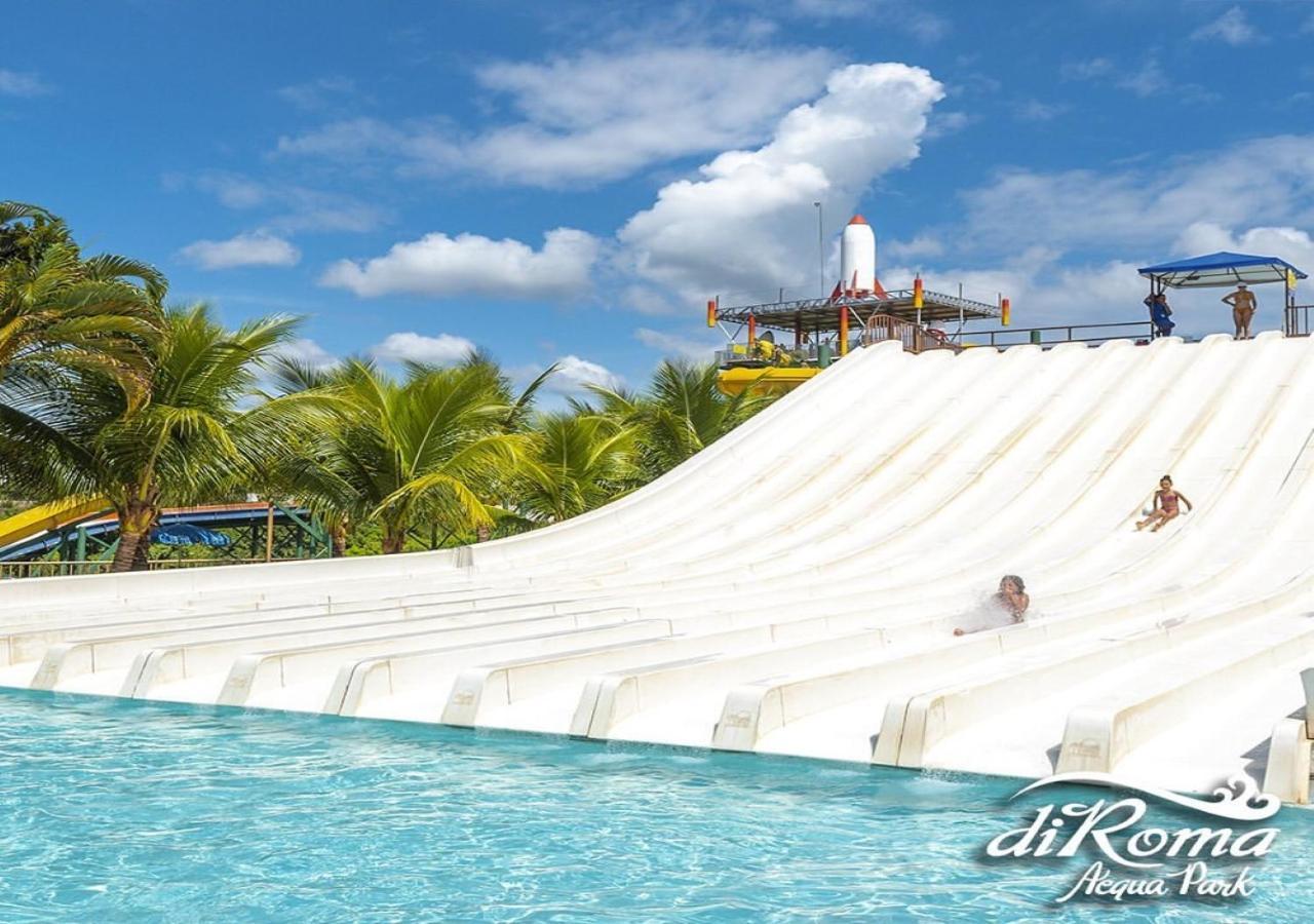 קאלדס נובאס Villas Diroma Com Um Dia No Acqua Park, Splash E Slide מראה חיצוני תמונה